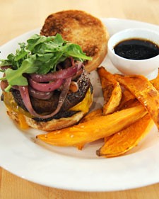 Grilled mushroom burgers with white bean spread