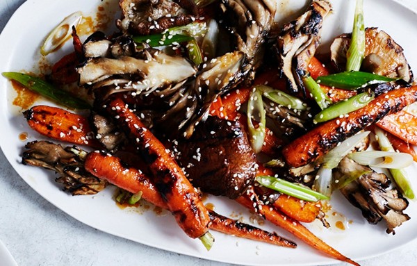 Grilled mushrooms and carrots with sesame