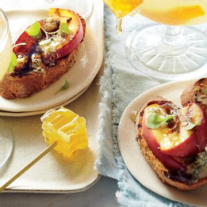 Grilled nectarine and blue cheese bruschetta