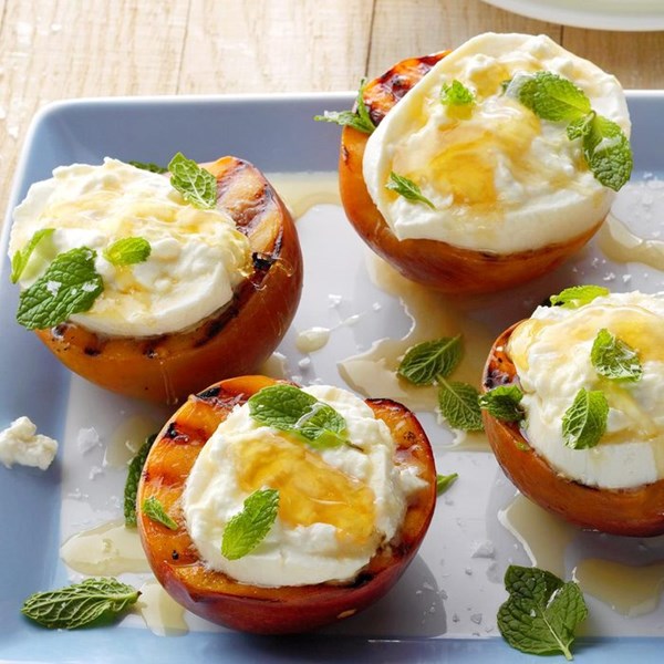 Grilled nectarines with burrata & honey