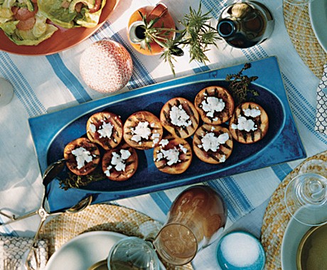Grilled nectarines with feta