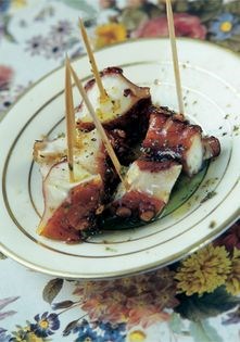 Grilled octopus with oregano