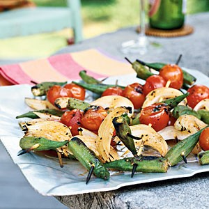 Grilled okra and tomato skewers