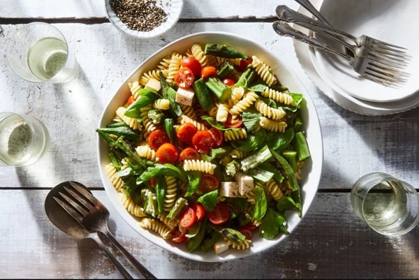 Grilled okra pasta salad