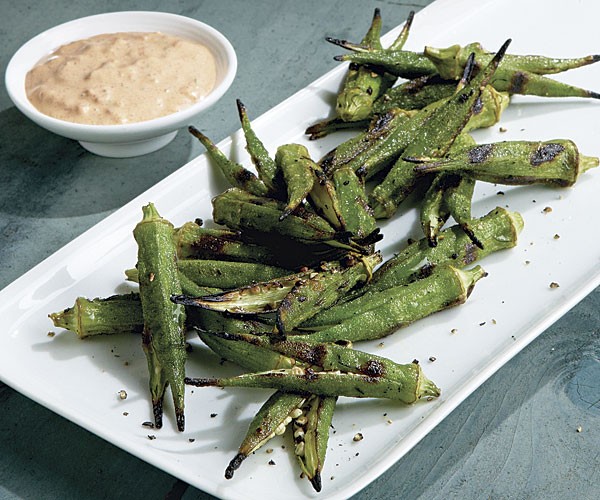 Grilled okra with smoked paprika-shallot dip