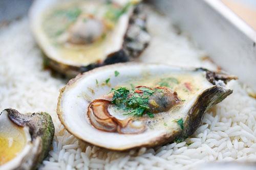 Grilled oysters