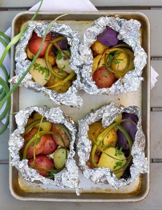 Grilled packet potatoes