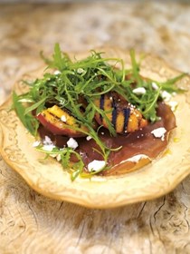 Grilled peach salad with bresaola and a creamy dressing