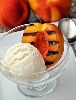 Grilled peach sundaes