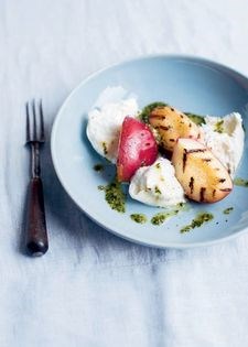 Grilled peaches, burrata and mint pesto
