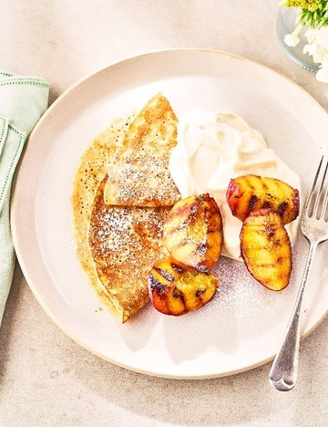 Grilled peaches, pancakes and ricotta