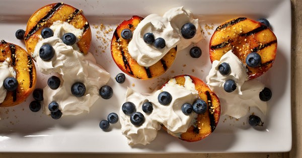 Grilled peaches with dukkah and blueberries