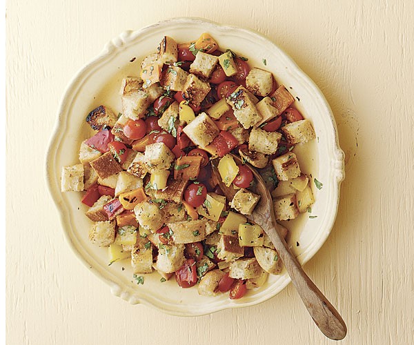 Grilled pepper panzanella