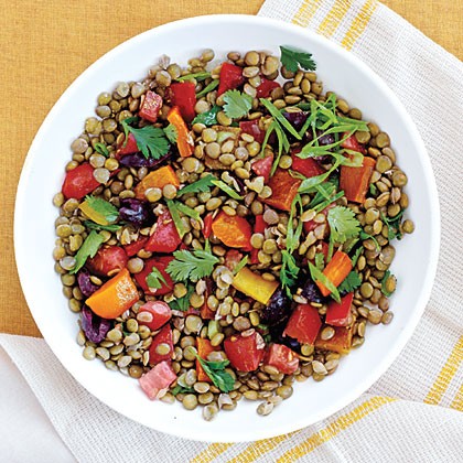 Grilled peppers and lentil salad