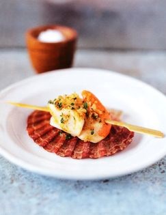 Grilled pilgrim scallops (Vieras gratinadas)