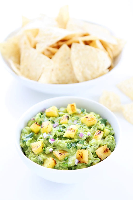 Grilled pineapple guacamole