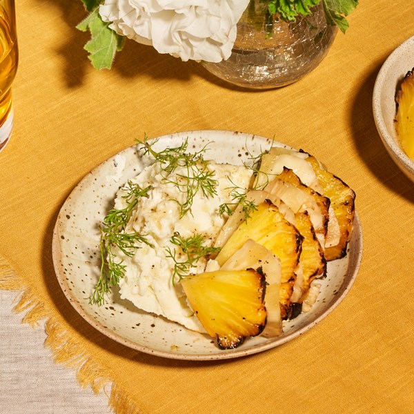Grilled pineapple with pepper honey and yogurt
