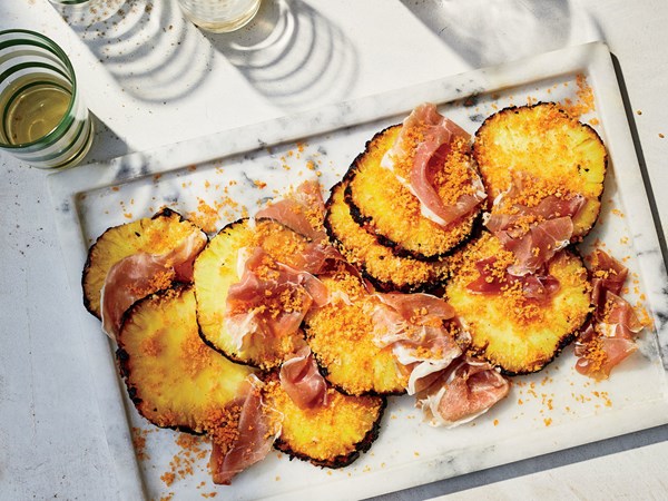 Grilled pineapples with barbecue-spiced breadcrumbs and country ham