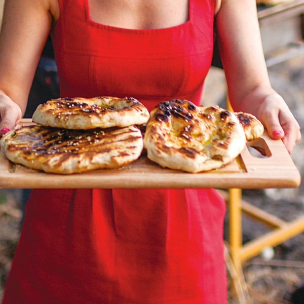 Grilled pita bread with za'atar