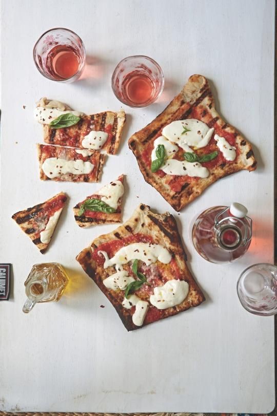 Grilled pizza
