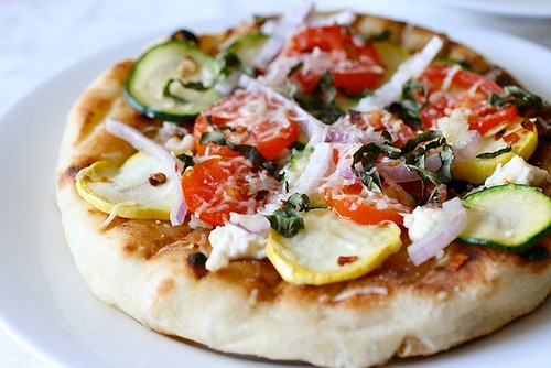 Grilled pizza