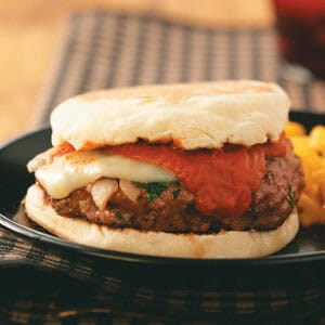 Grilled pizza burgers