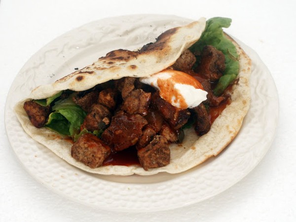 Grilled pork & peppers tacos