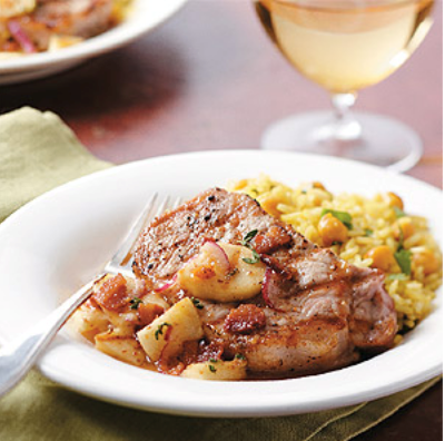 Grilled pork chops with glazed apples