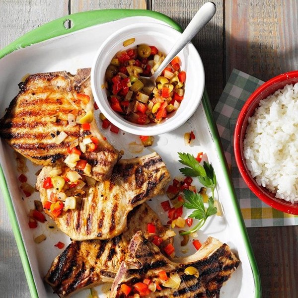 Grilled pork chops with spicy fennel relish