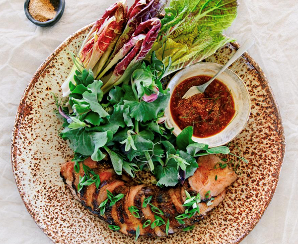 Grilled pork neck with smoked chilli sauce (Kor mhu yaang with nahm jim jaew)