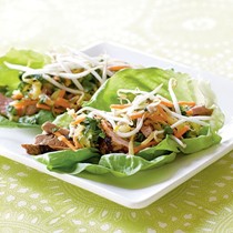 Grilled pork tenderloin with green mango