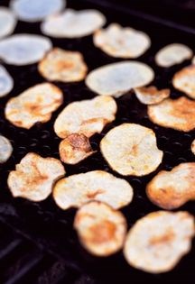 Grilled potato chips