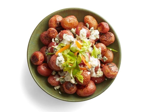 Grilled potatoes with blue cheese dressing
