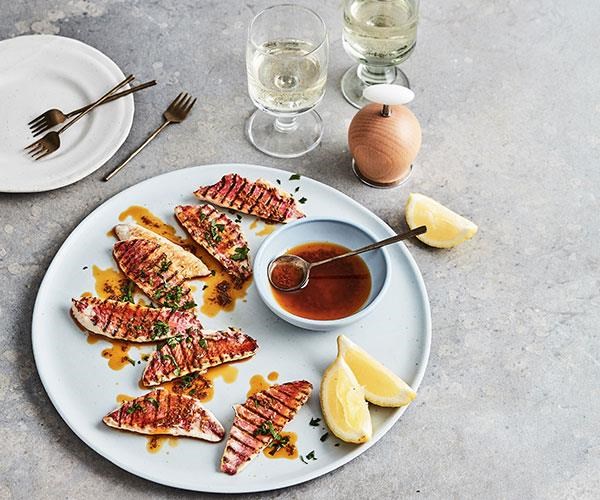 Grilled red mullet with Moroccan spices