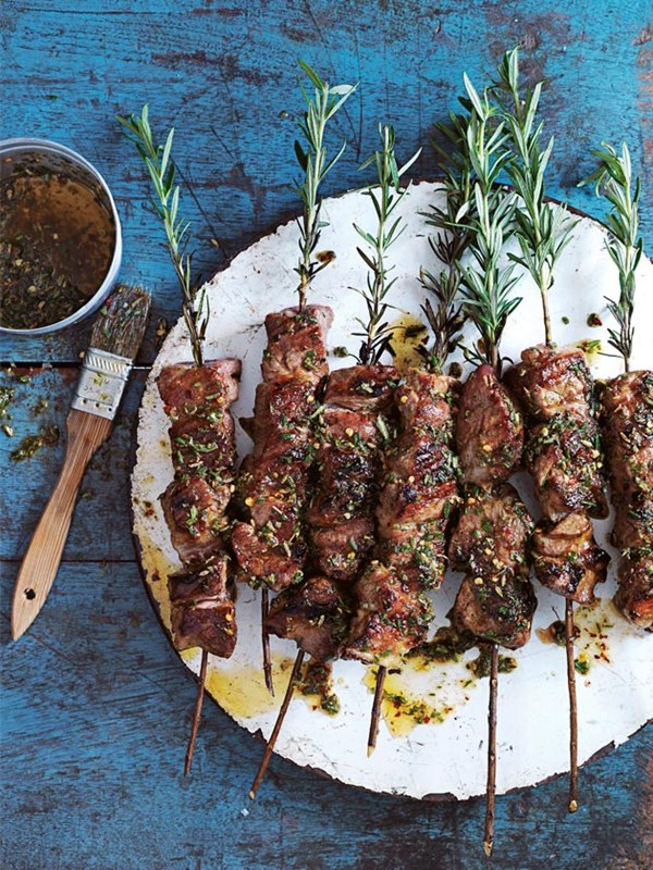 Grilled rosemary and chilli pork skewers