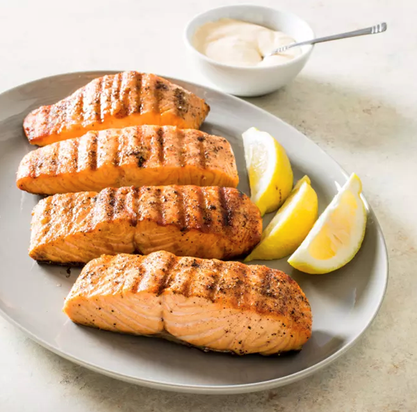 Grilled salmon fillets