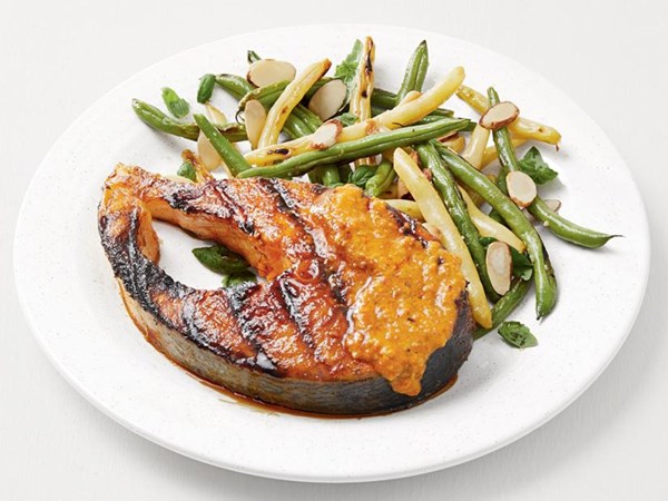 Grilled salmon steaks and summer beans