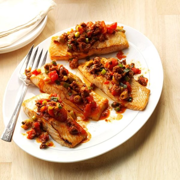 Grilled salmon with chorizo-olive sauce