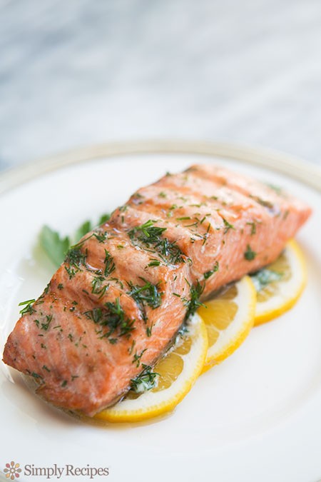 Grilled salmon with dill butter