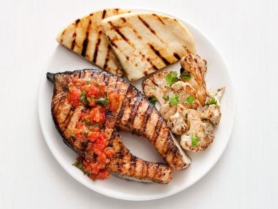 Grilled salmon with tomato-ginger sauce