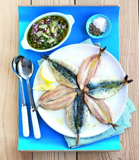 Grilled sardines with lemon salsa