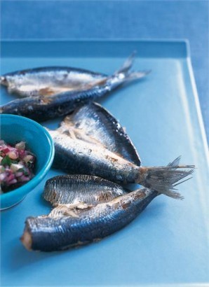 Grilled sardines with lemon salsa