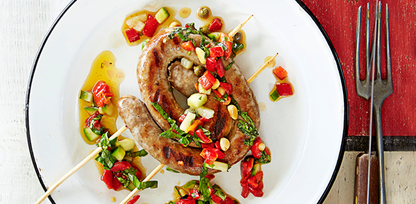 Grilled sausages with pepper salad
