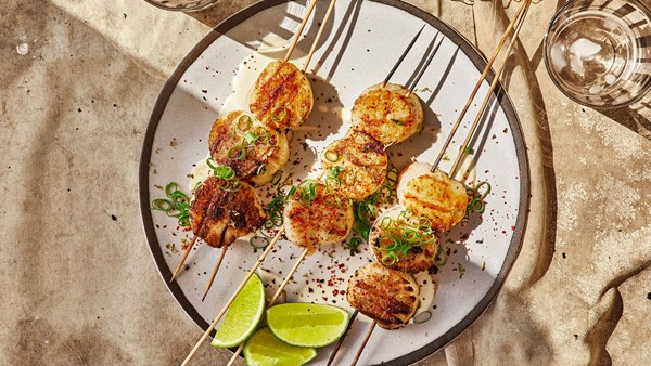 Grilled scallops with nori, ginger, and lime