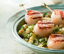 Grilled scallops with orange-scented quinoa