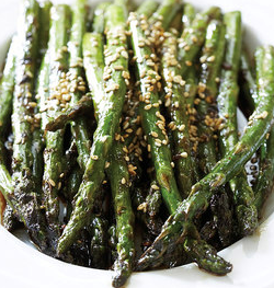 Grilled sesame asparagus