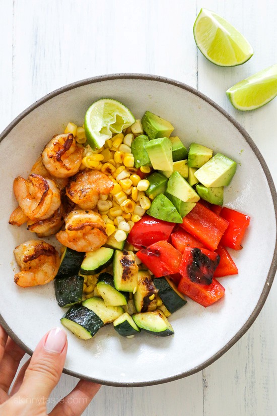 Grilled shrimp and vegetable bowl