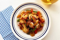 Grilled shrimp, pepper, and peach salad