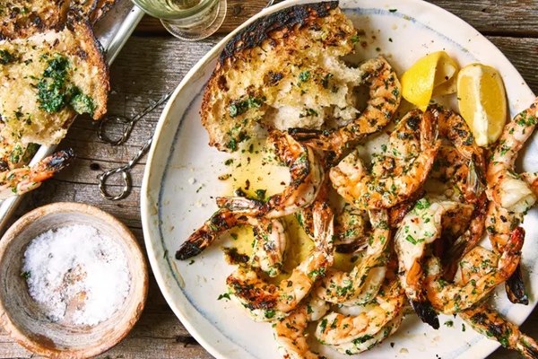 Grilled shrimp with herby garlic bread