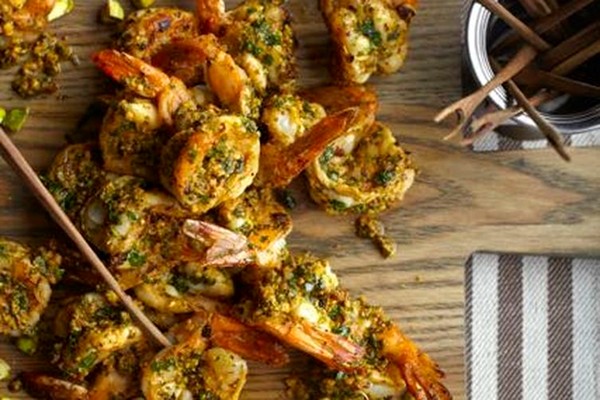 Grilled shrimp with pistachio pesto